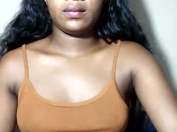 lovelylarra video