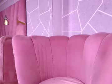 MiahRousse featured webcam
